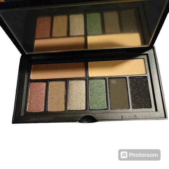 Smashbox smoky eye palette. ^ - Picture 1 of 3